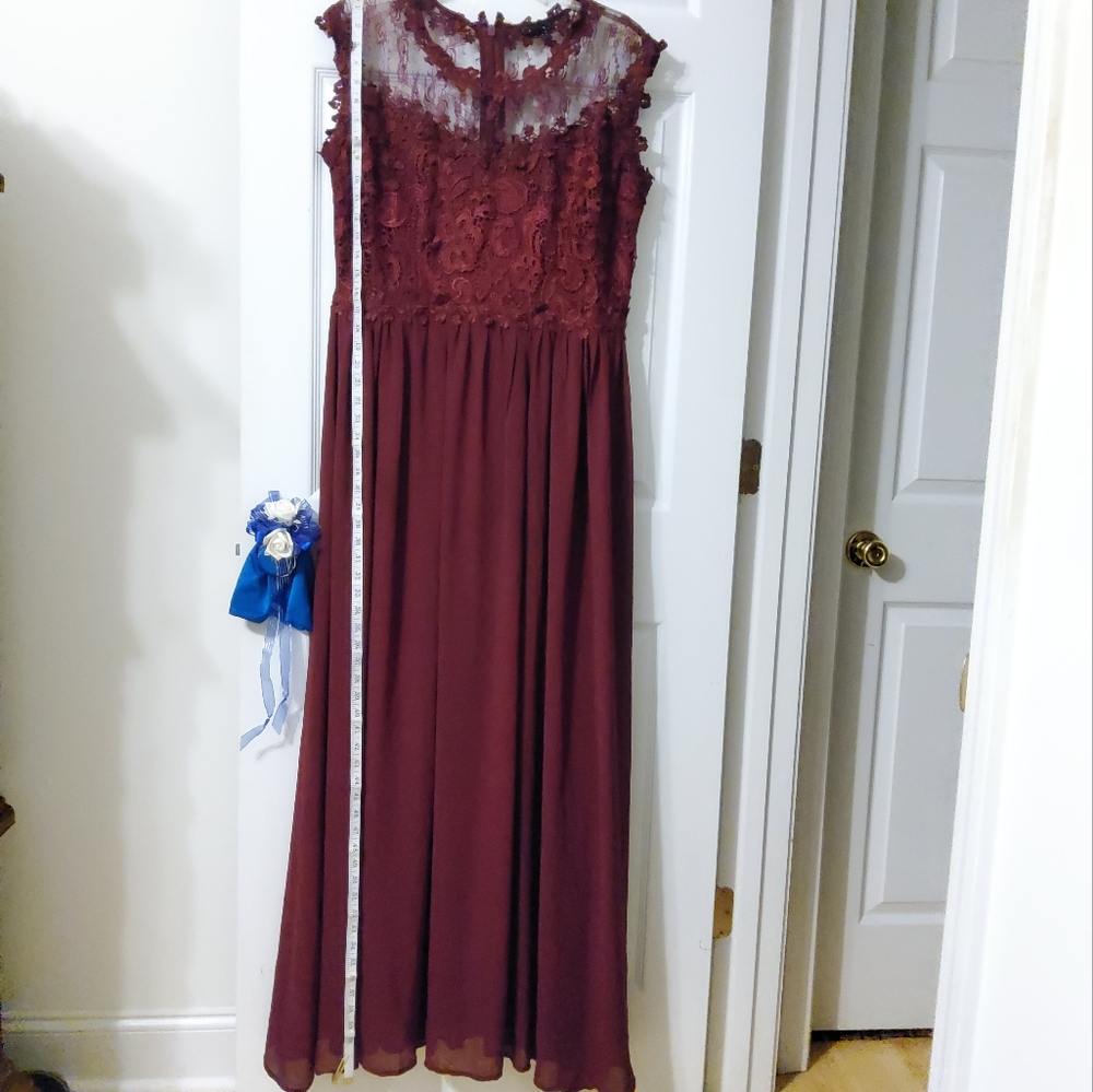SOIEBLU WINE EMBROIDRED MAXI SLEEVELESS DRESS SIZE 2XL - Picture 3 of 10